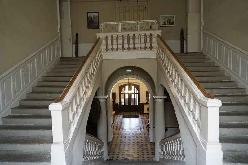 Escalier à double entrée